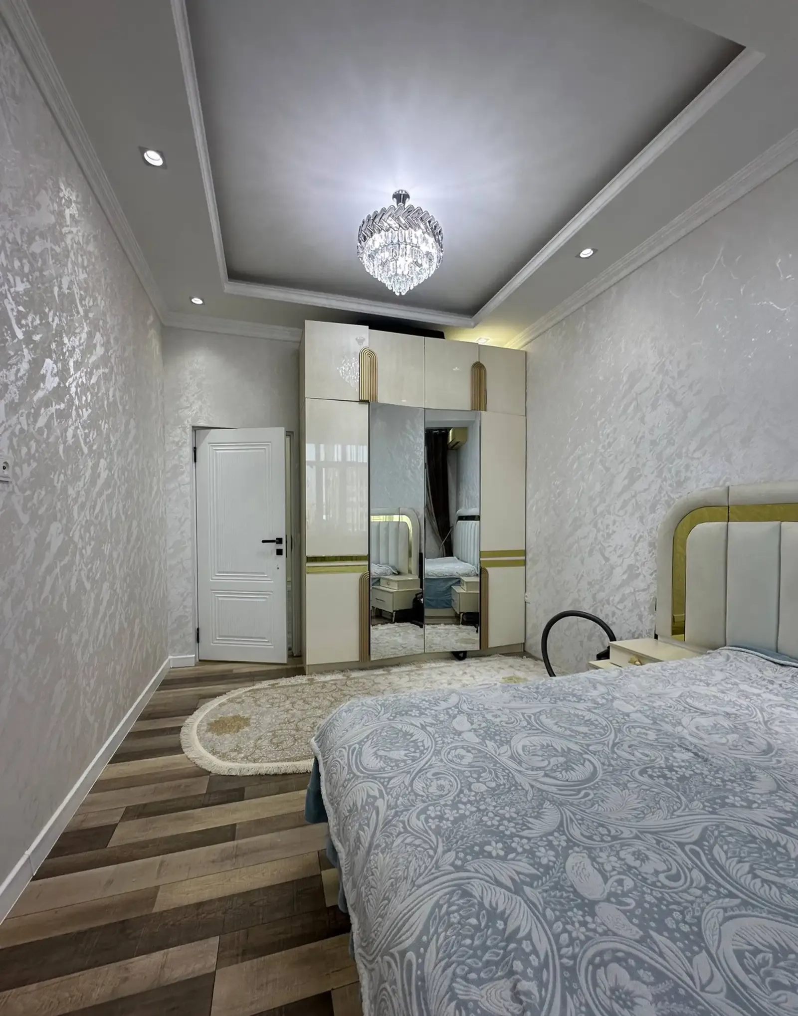 3-комн. квартира, 6 этаж, 120 м², Сино 84