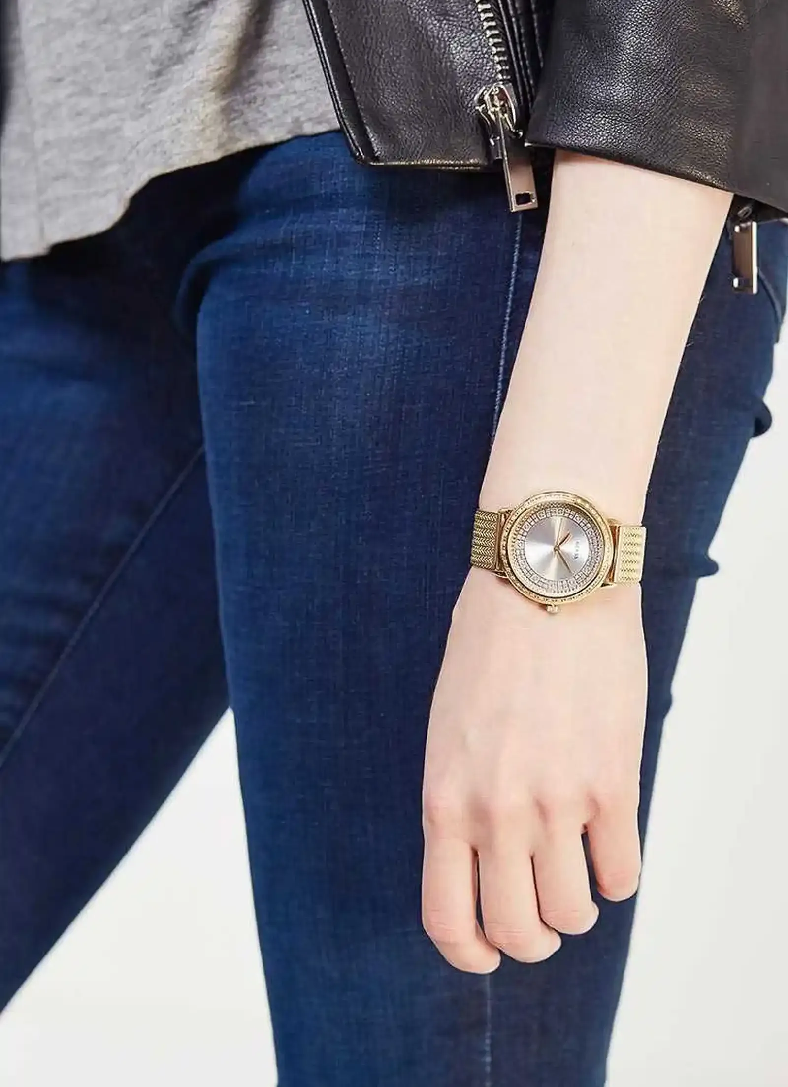 Часы Guess W0836L3 на заказ