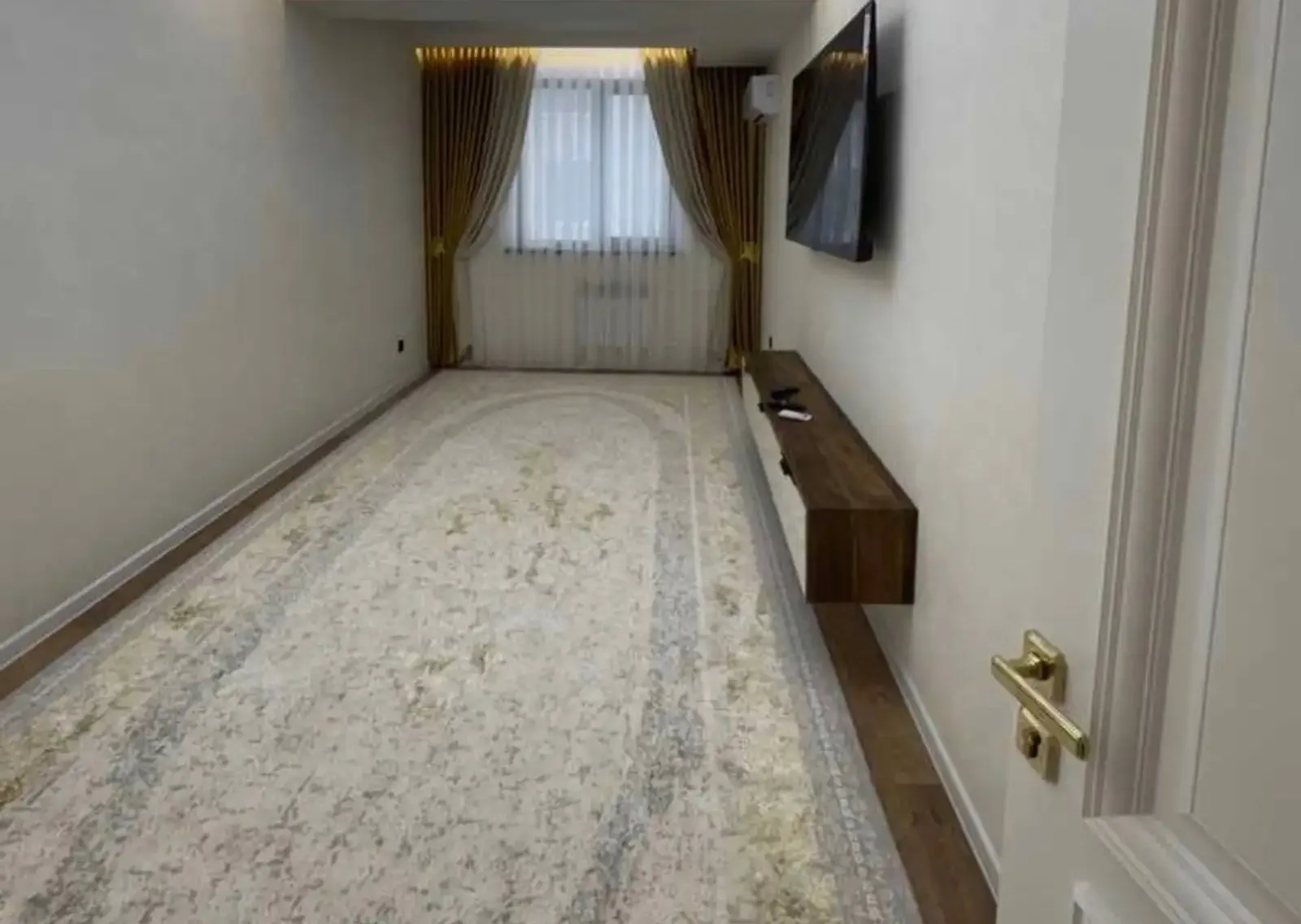 3-комн. квартира, 10 этаж, 100 м², Шохмансур