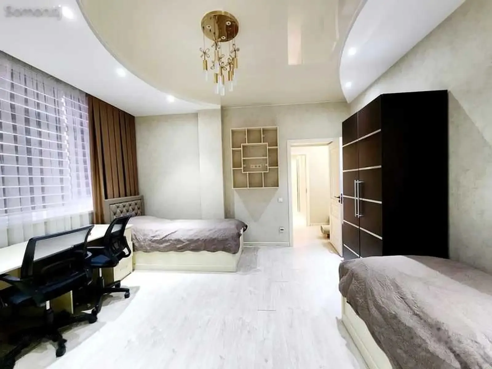 3-к квартира, 5 этаж, 130 м², н.И. Сомони