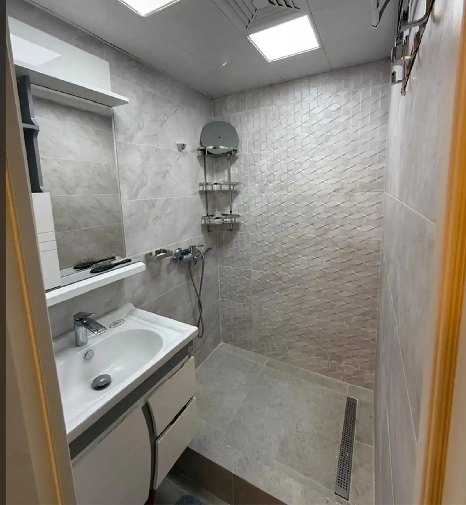 2-комн. квартира, 3 этаж, 51м², сино