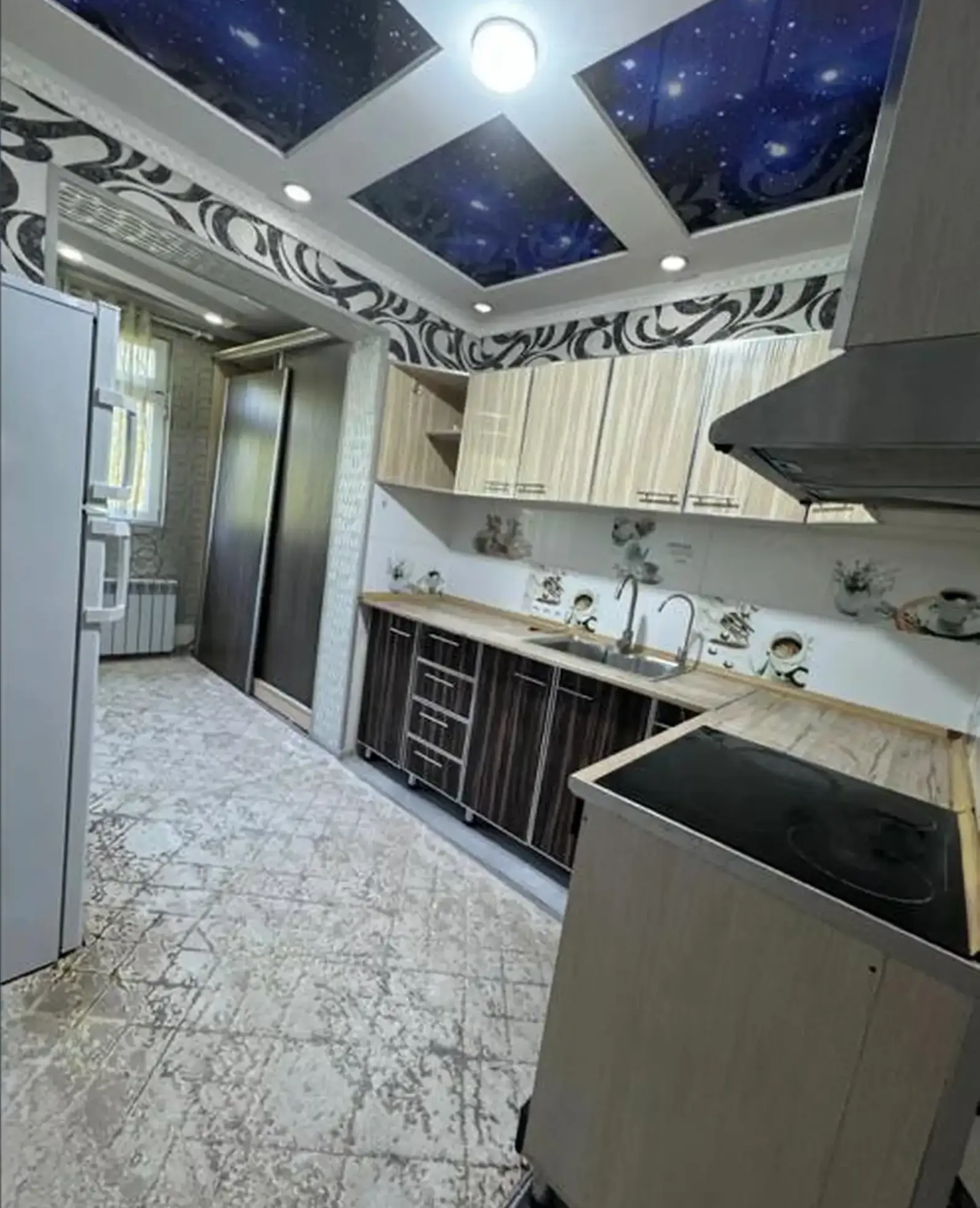 2-комн. квартира, 4 этаж, 70м², Сино