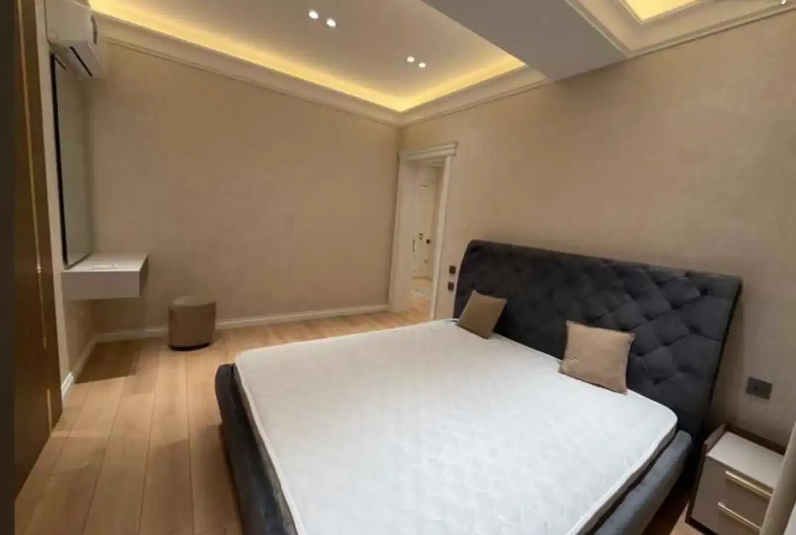 3-комн. квартира, 5 этаж, 140м², И. Сомони