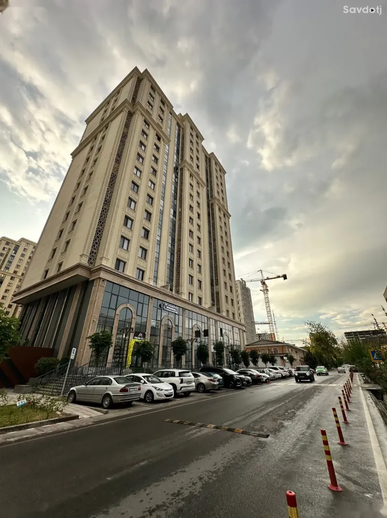 Помещение под свободное назначение, 266м², Бустон Сити, Чулочка, Улица Академика Акобира Адхамова,  Шохмансур