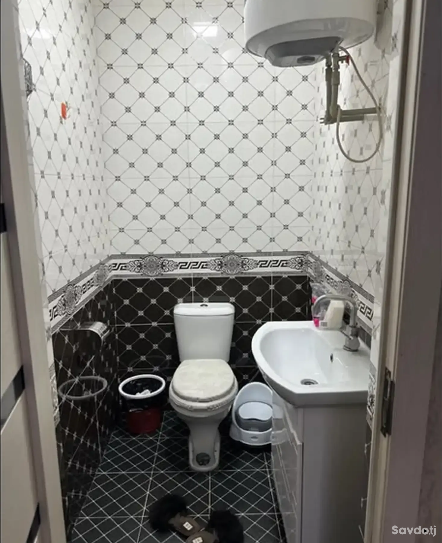 2-комн. квартира, 16 этаж, 70м², Фирдавси