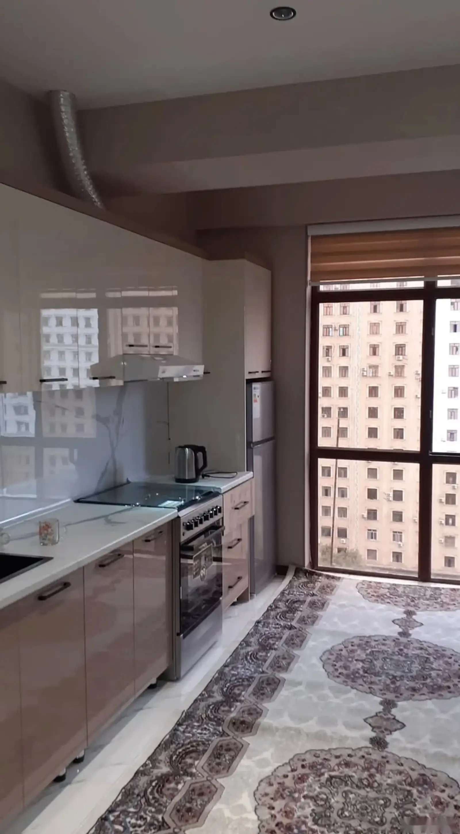 2-комн. квартира, 14 этаж, 81м², шохмансур — фото 3