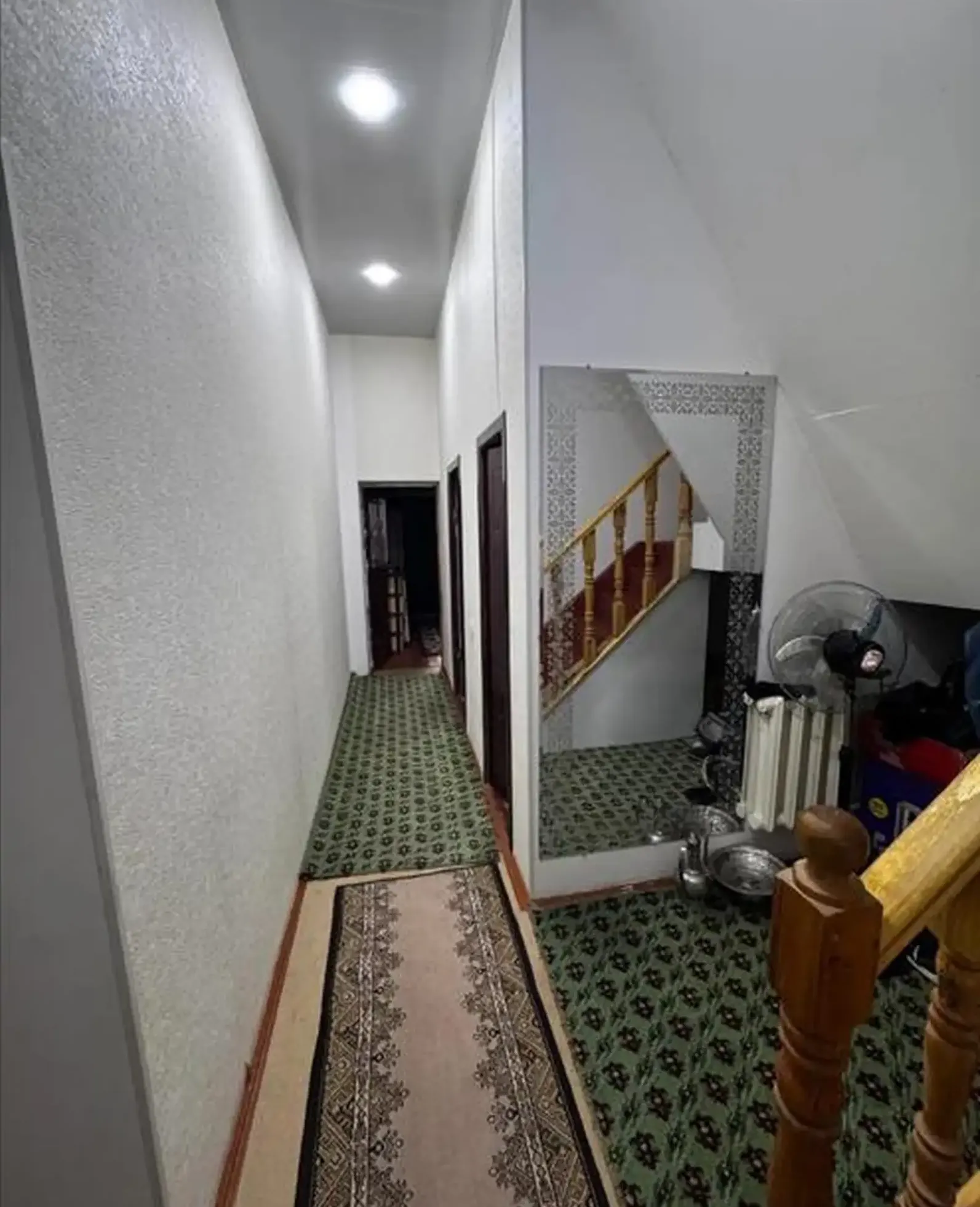 2-этажный, 10 комнатный дом, 600 м², Сомони