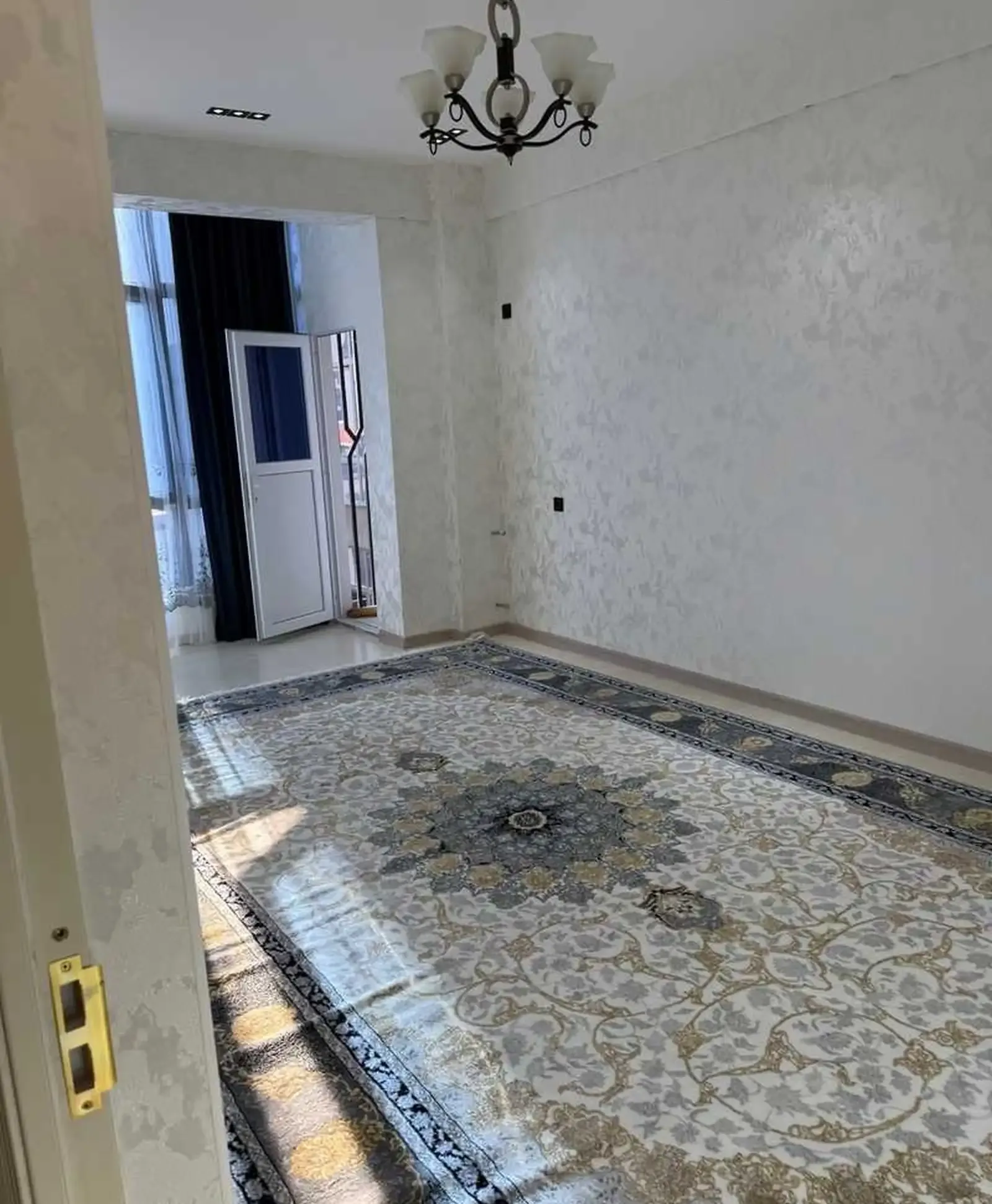 3-комн. квартира, 9 этаж, 80м², 33мкр