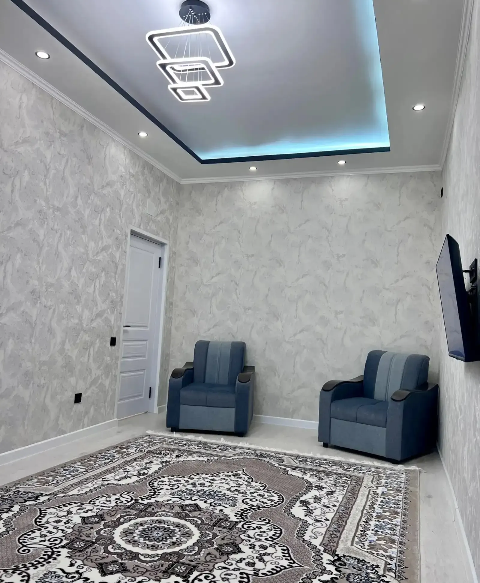 2-комн. квартира, 16 этаж, 6м², скори болнитса