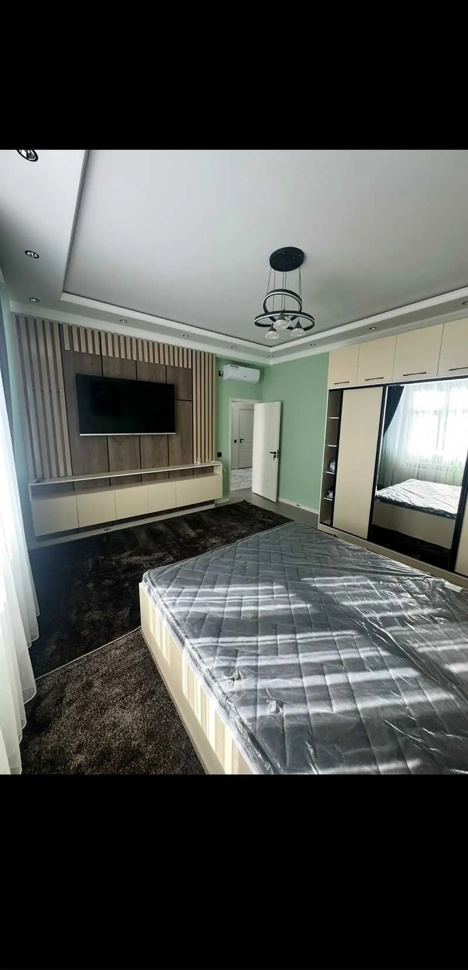 2-комн. квартира, 15 этаж, 100м², Овир