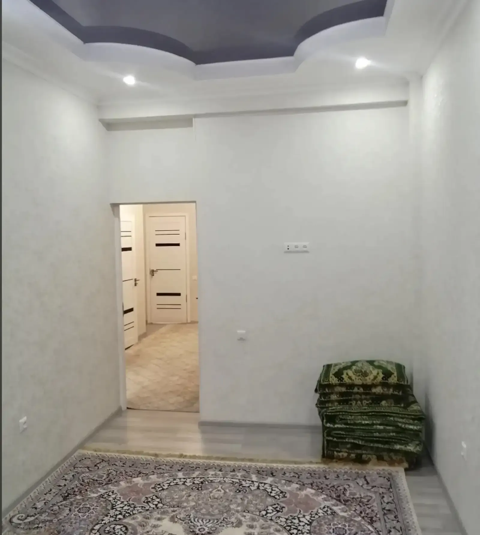 2-комн. квартира, 1 этаж, 78м², сино