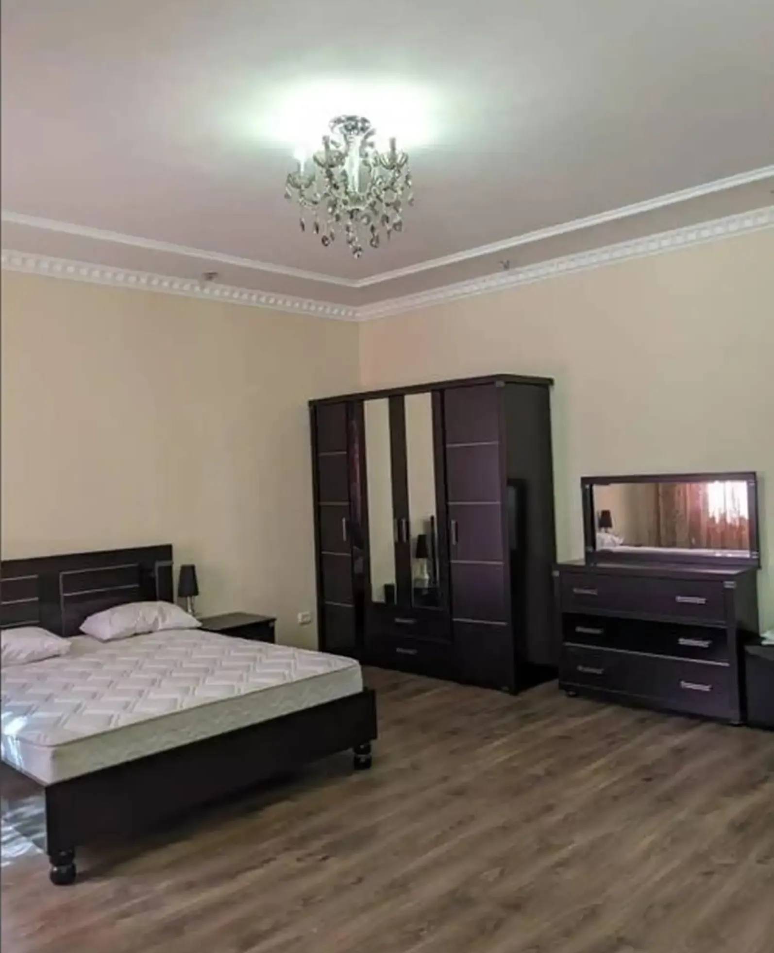 3-комн. квартира, 9 этаж, 120м², Сомони
