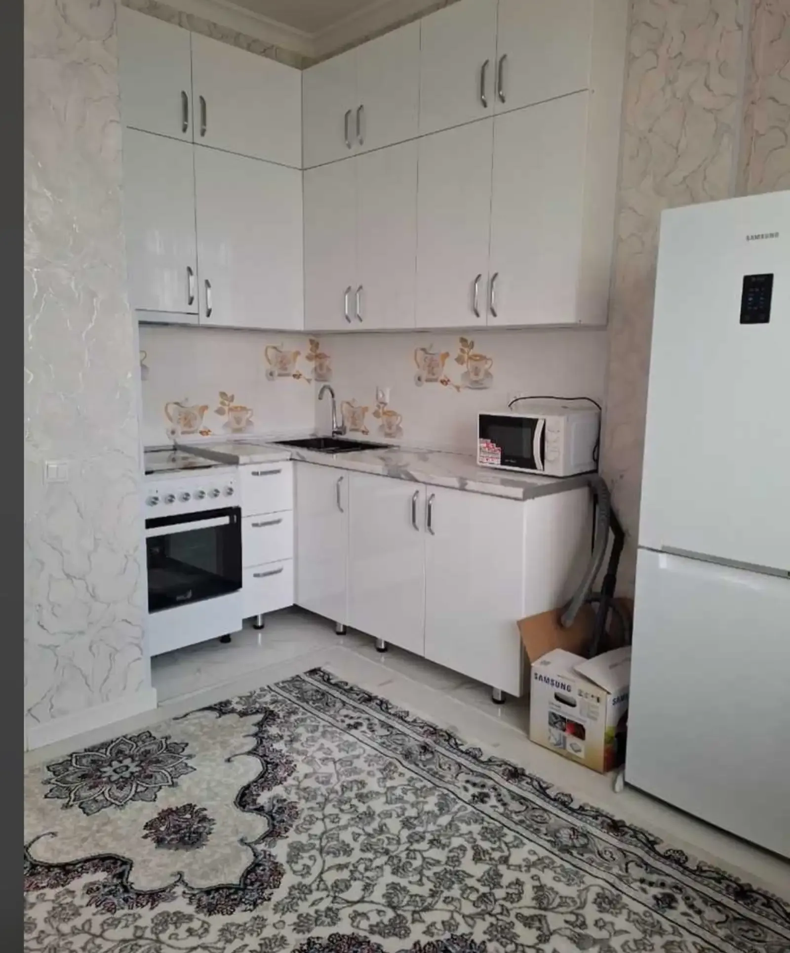 2-комн. квартира, 8 этаж, 52м², сино