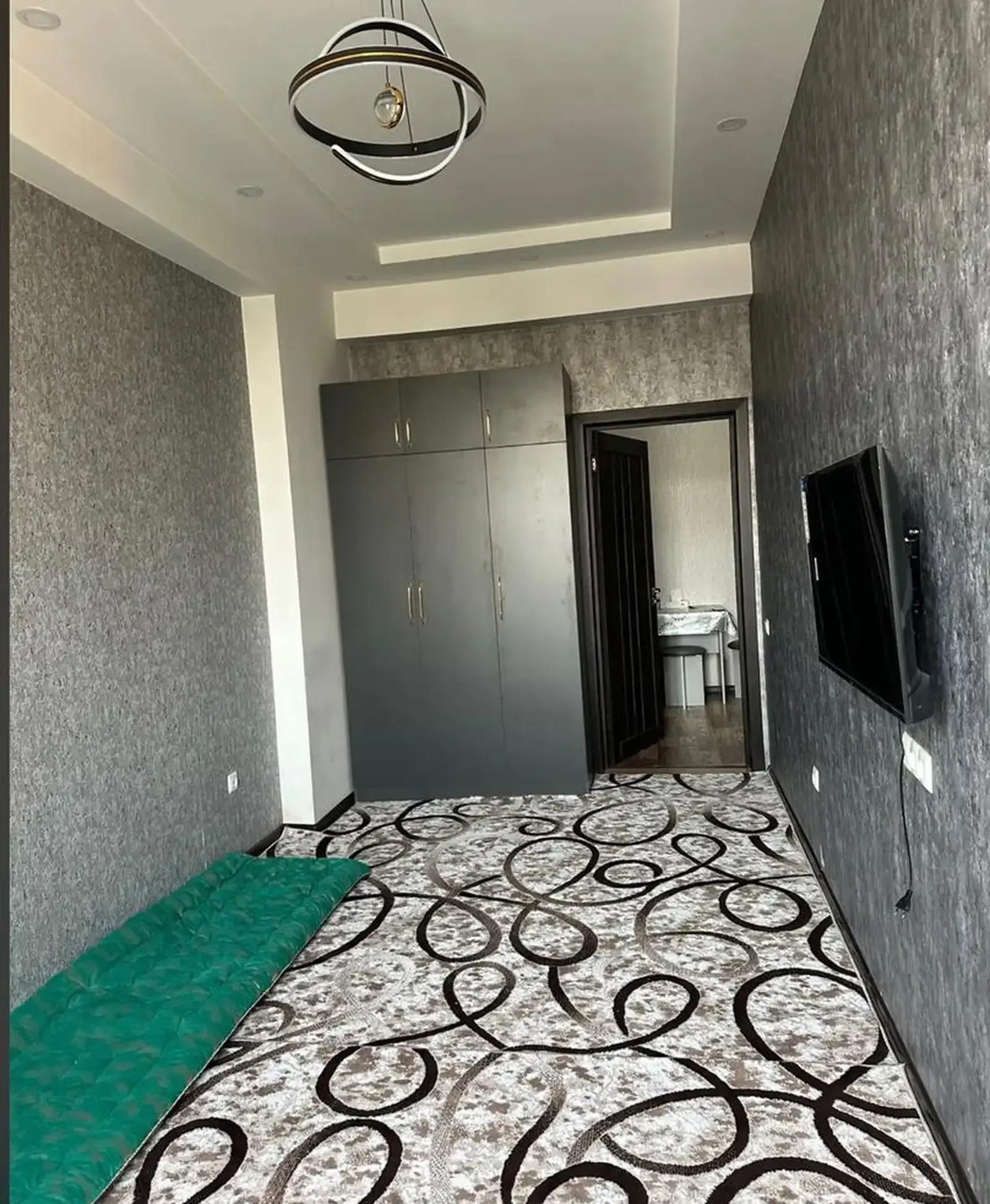 2-комн. квартира, 10 этаж, 48м², Шохмансур