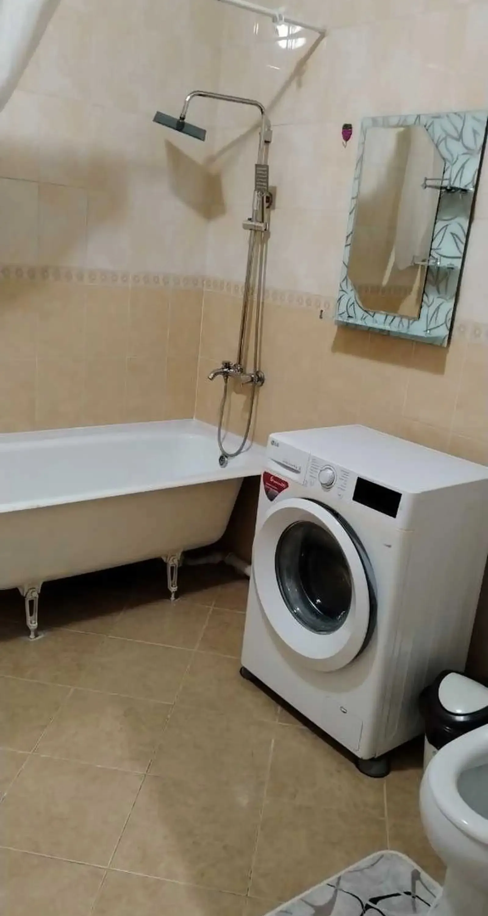 3-комн. квартира, 4 этаж, 130м², Шохмансур