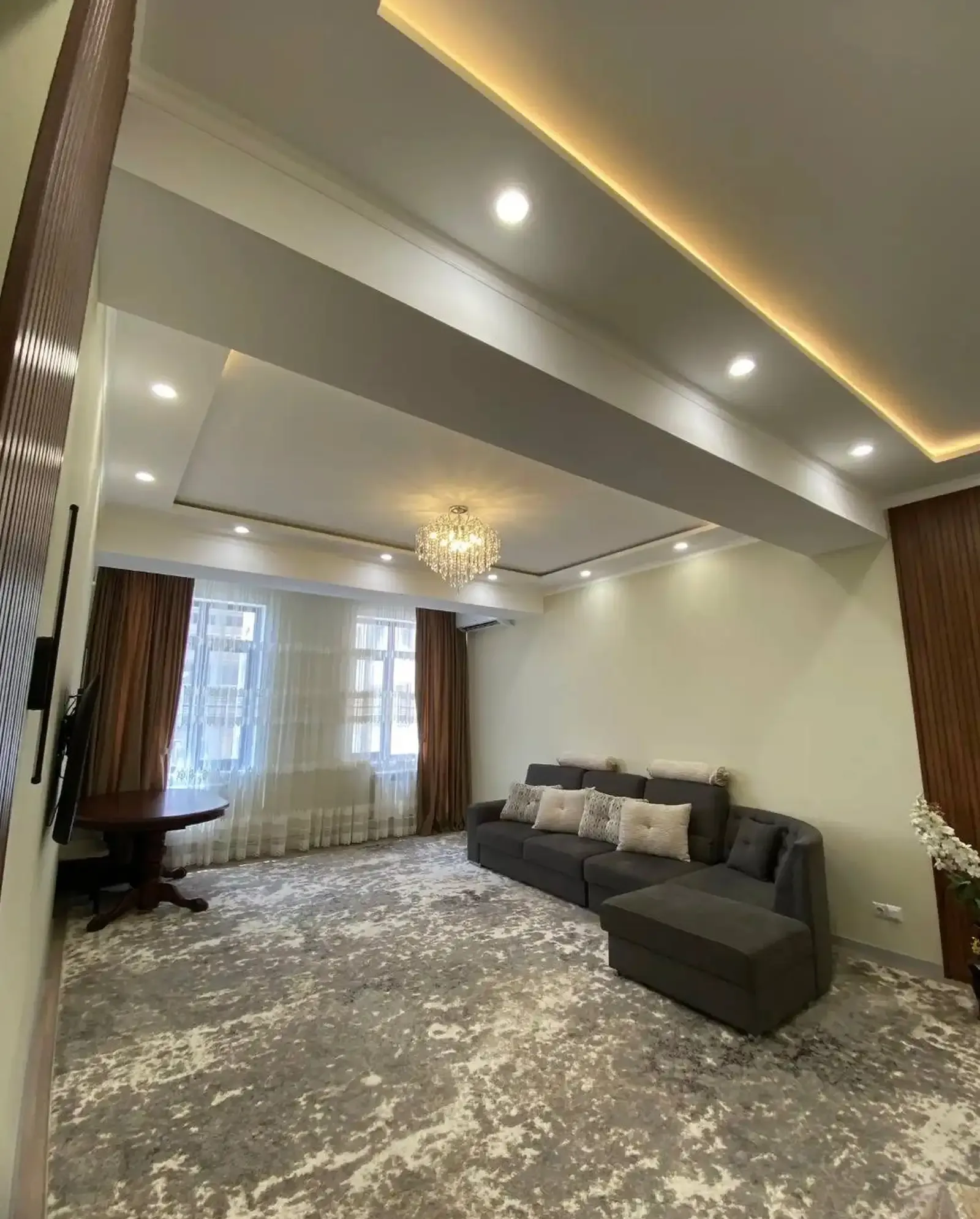 3-комн. квартира, 6 этаж, 107 м², Сомони