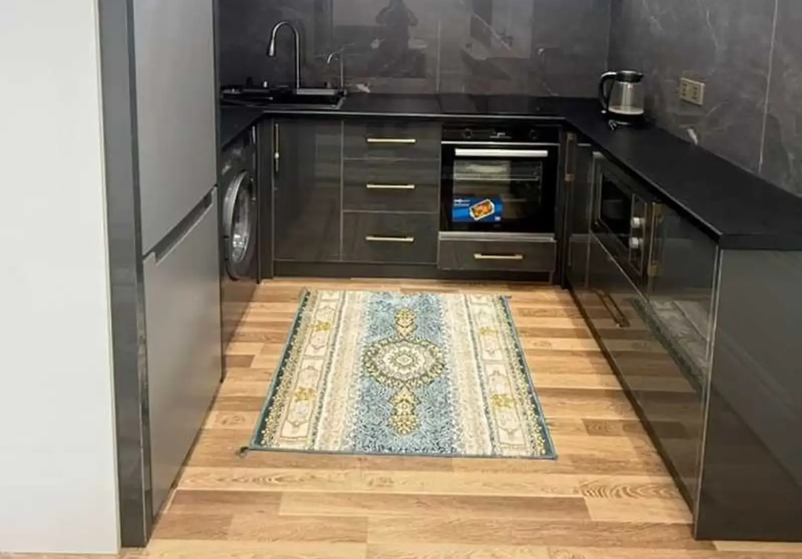 2-комн. квартира, 10 этаж, 60м², Сино