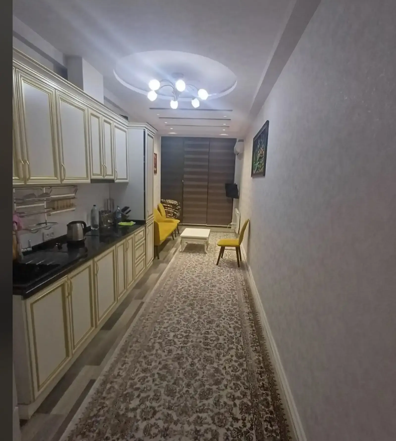 1-комн. квартира, 5 этаж, 75 м², сино