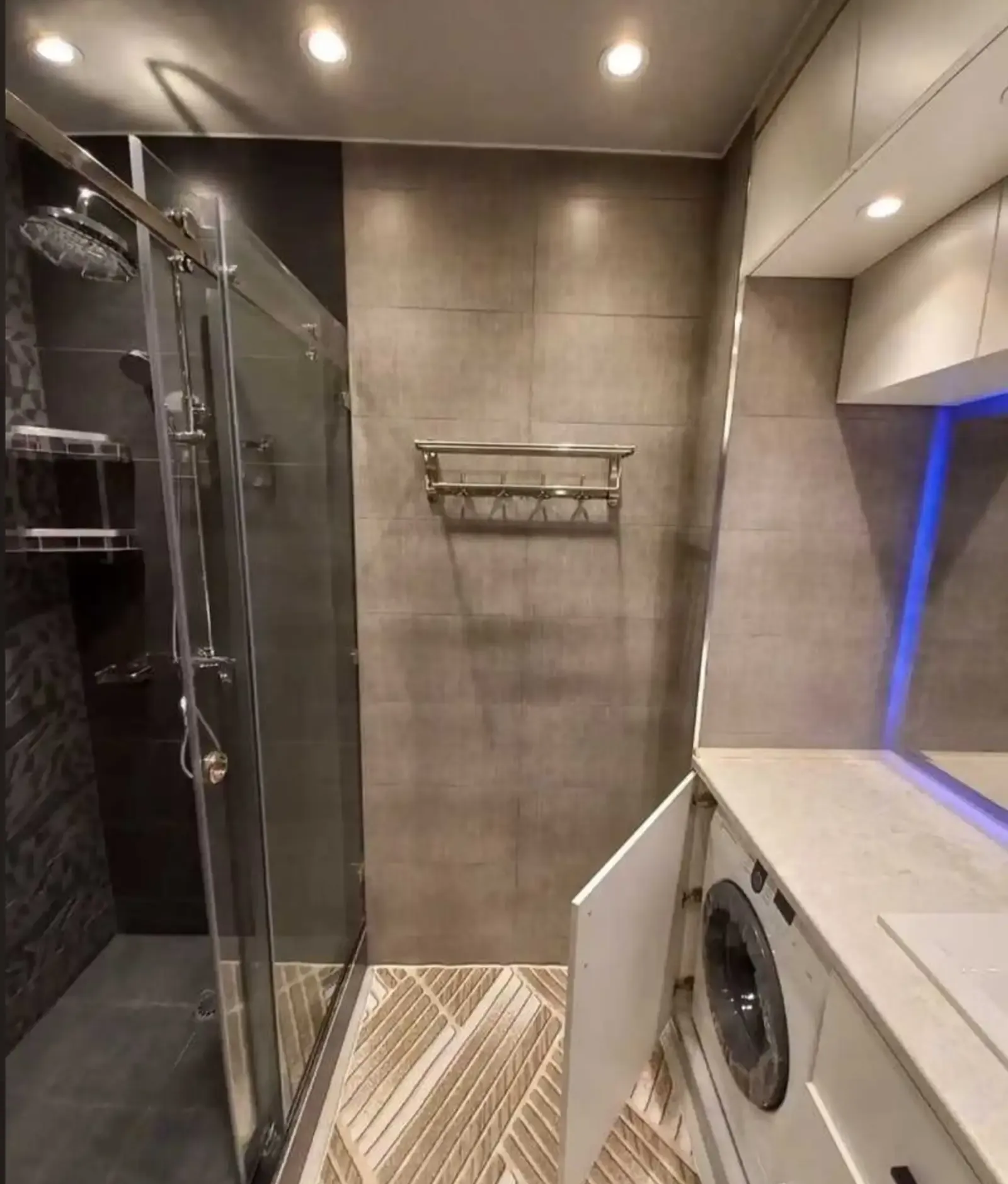 3-комн. квартира, 5 этаж, 90м², сино