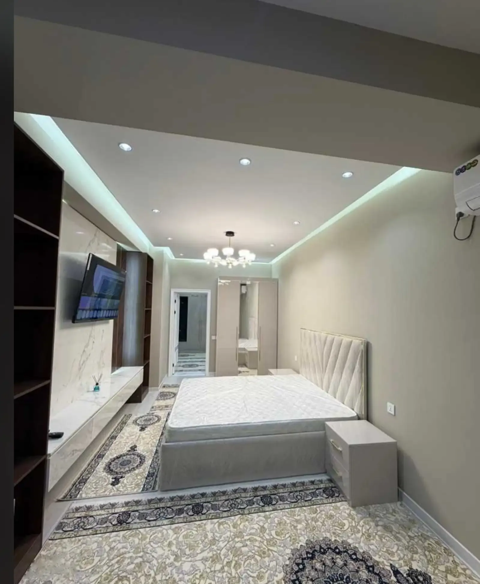 2-комн. квартира, 12 этаж, 68м², сино