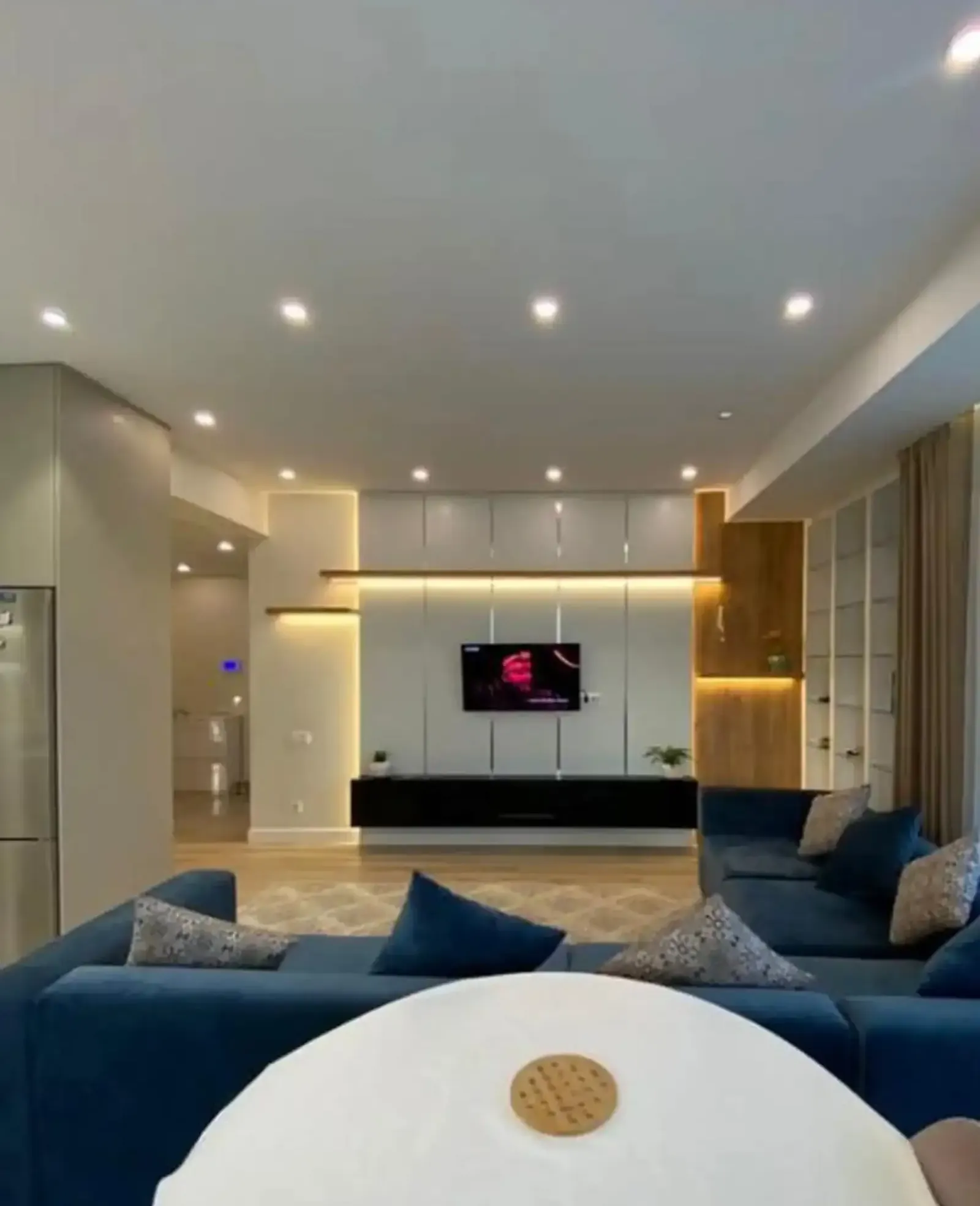 3-комн. квартира, 14 этаж, 100м², Сомони