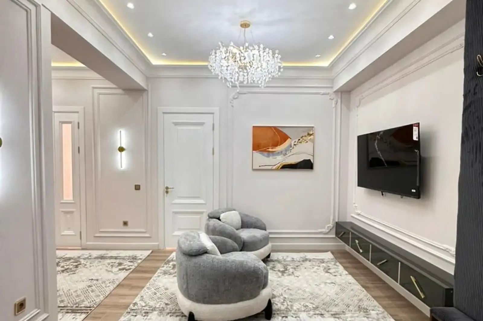 2-комн. квартира, 3 этаж, 70 м², Славянский университет