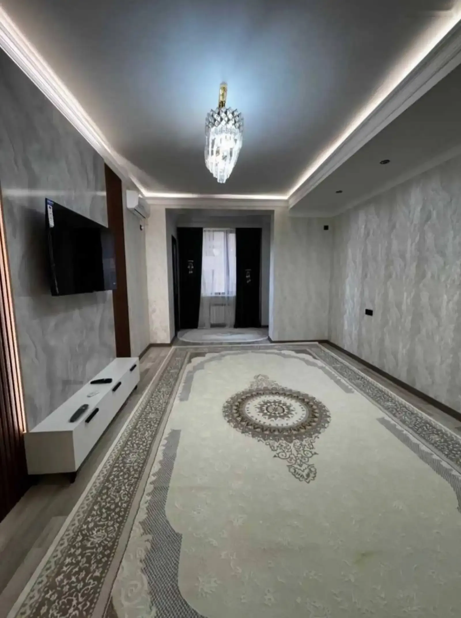 2-комн. квартира, 12 этаж, 79 м², Шохмансур