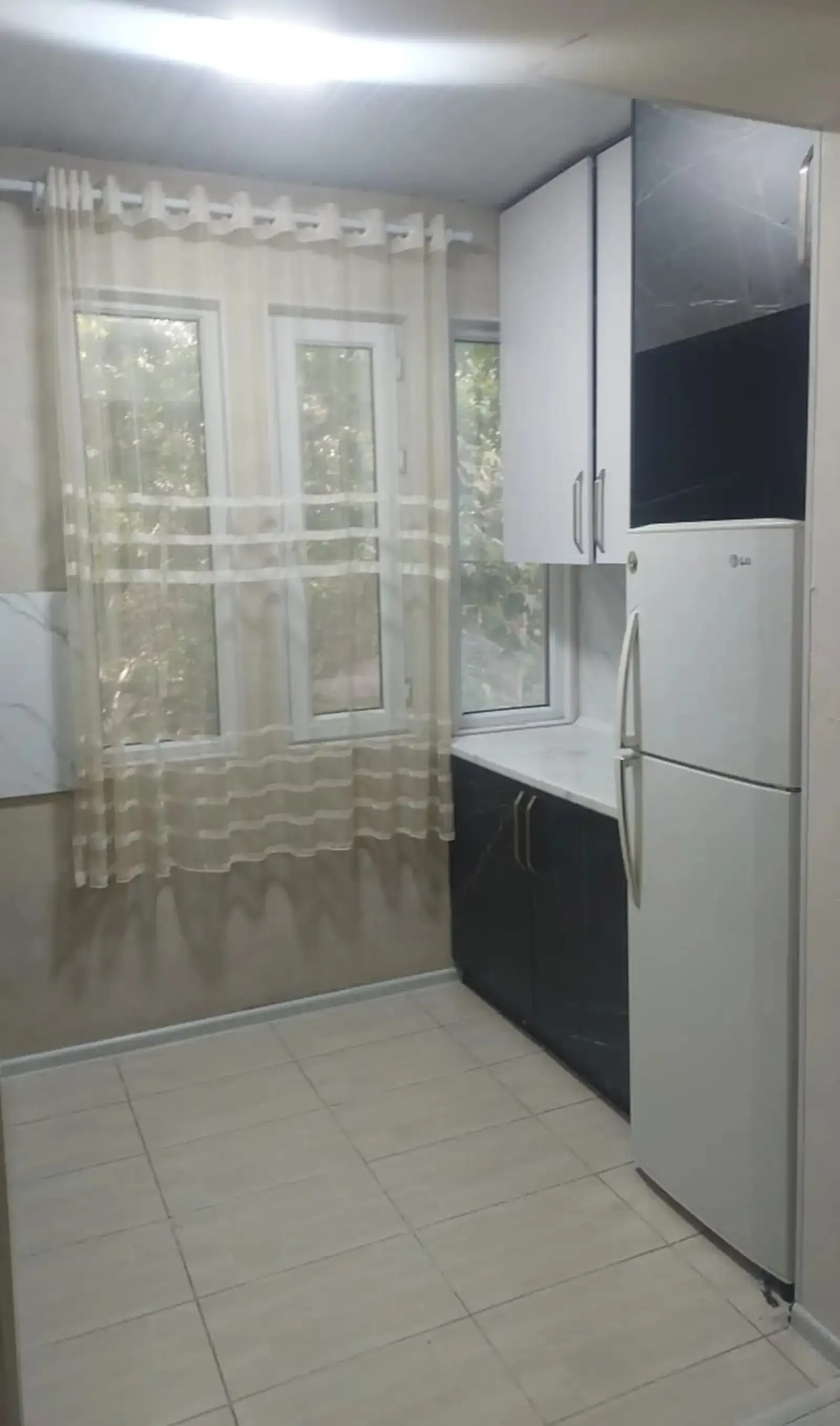 2-комн. квартира, 4 этаж, 70м², Молодёжный театр