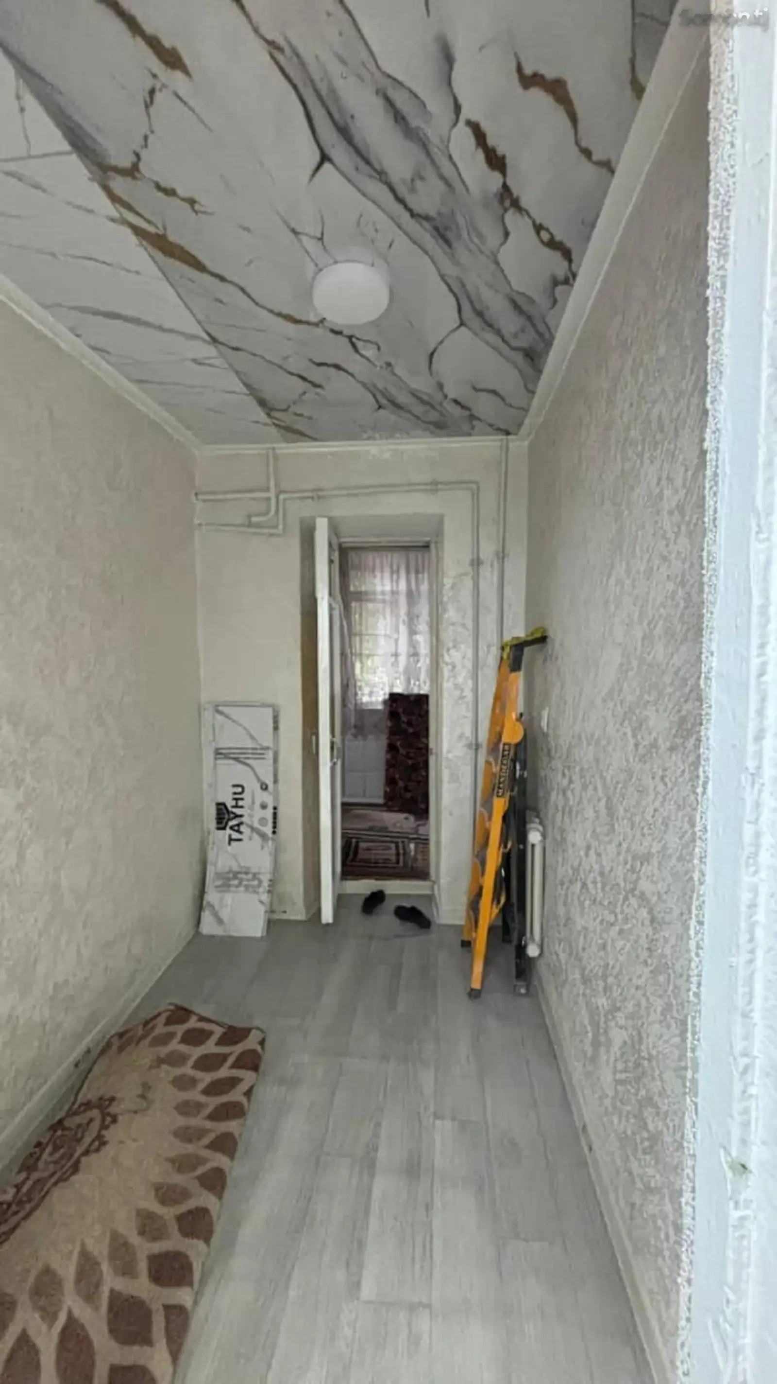 2-комн. квартира, 1 этаж, 46 м², Сино, Маяковский, мост 103