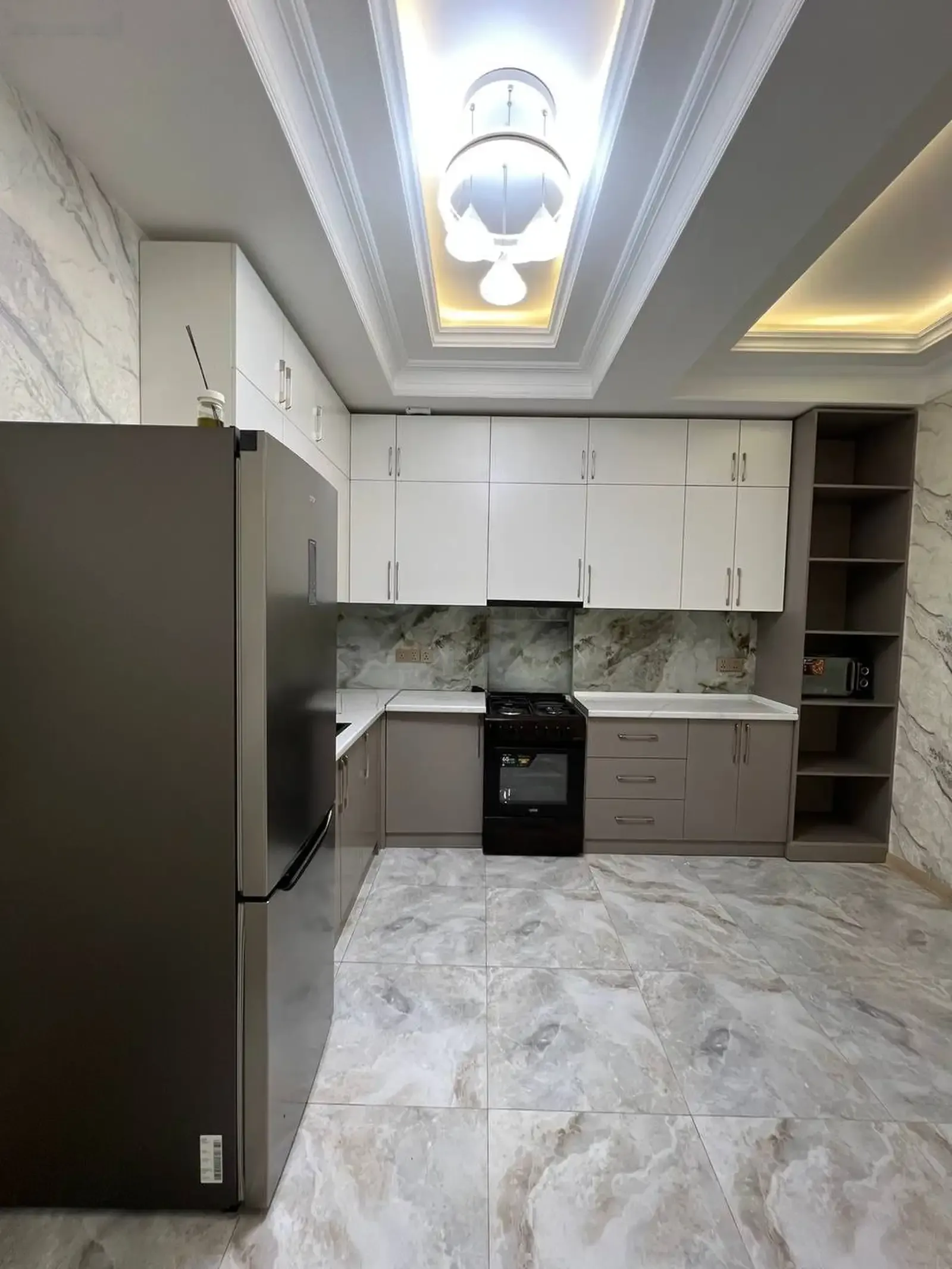 3-комн. квартира, 4 этаж, 102 м², Шохмансур