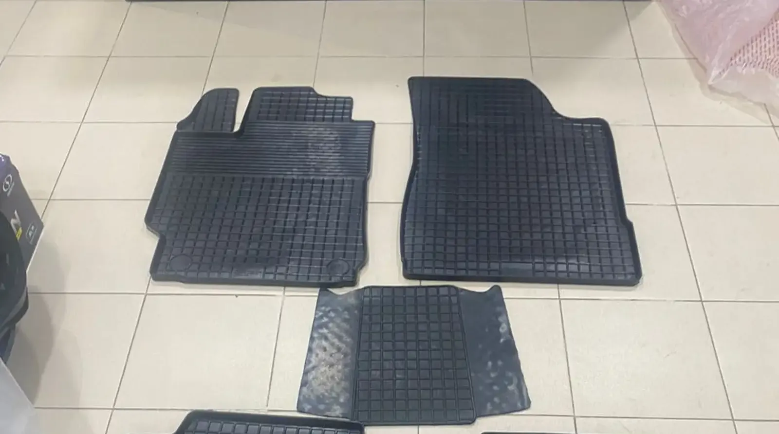 Полики от Toyota Prado