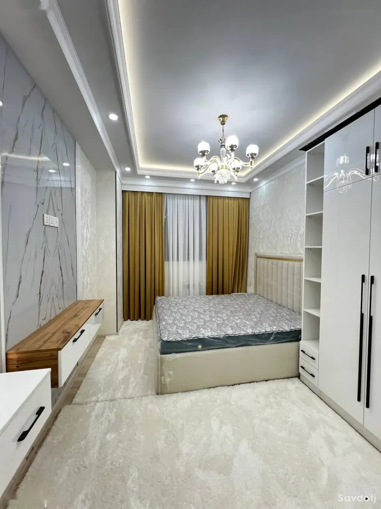 3-комн. квартира, 2 этаж, 82 м², сино