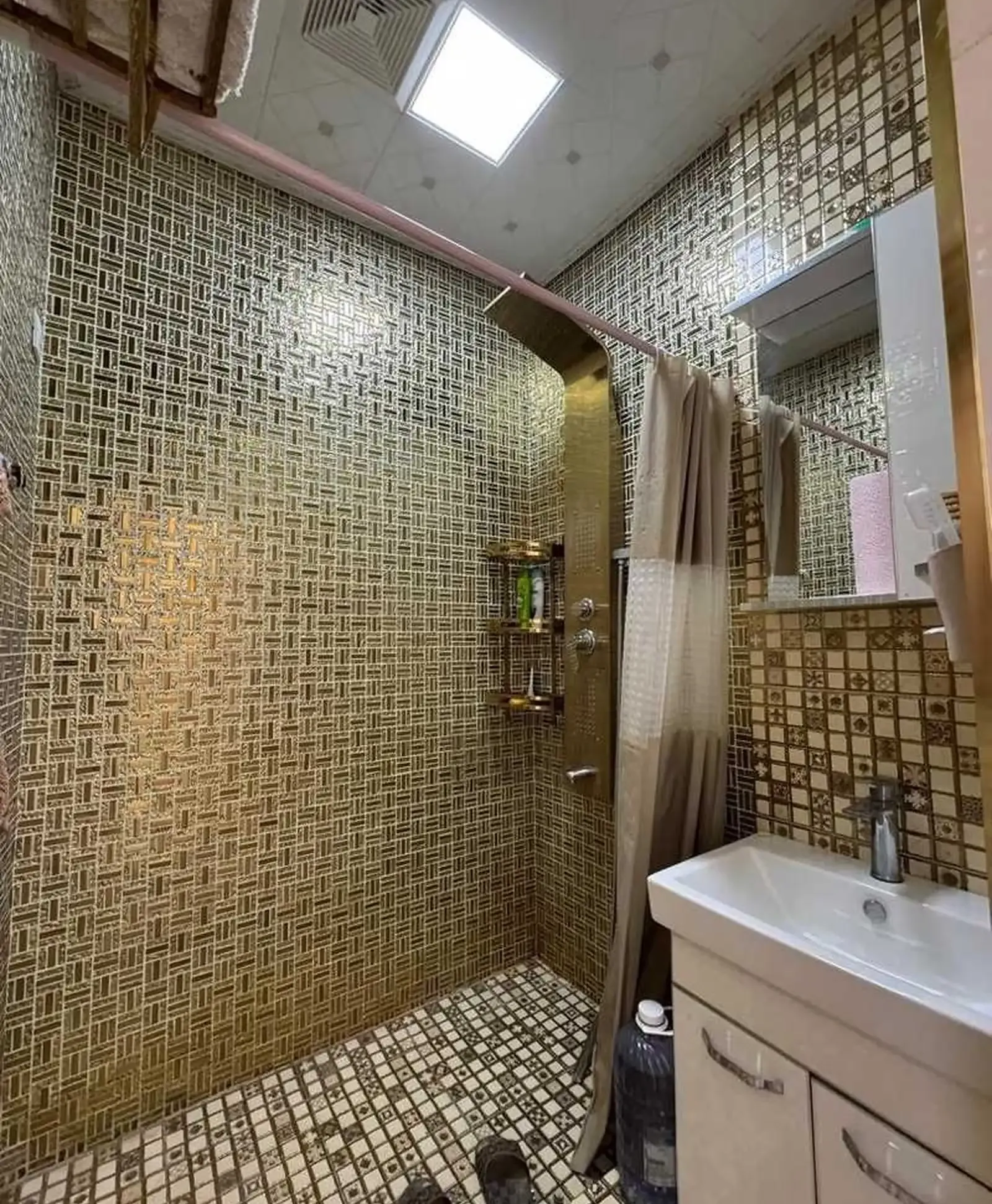 3-комн. квартира, 13 этаж, 87м², Ресторан Бурак