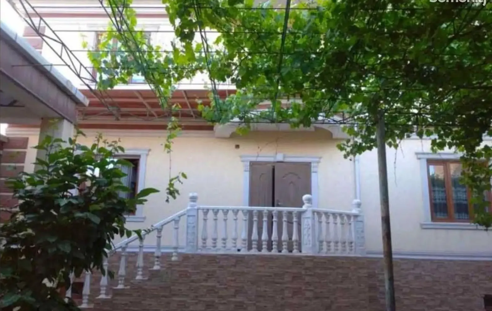 2-этажный, 6 комнатный дом, 310 м², Сино