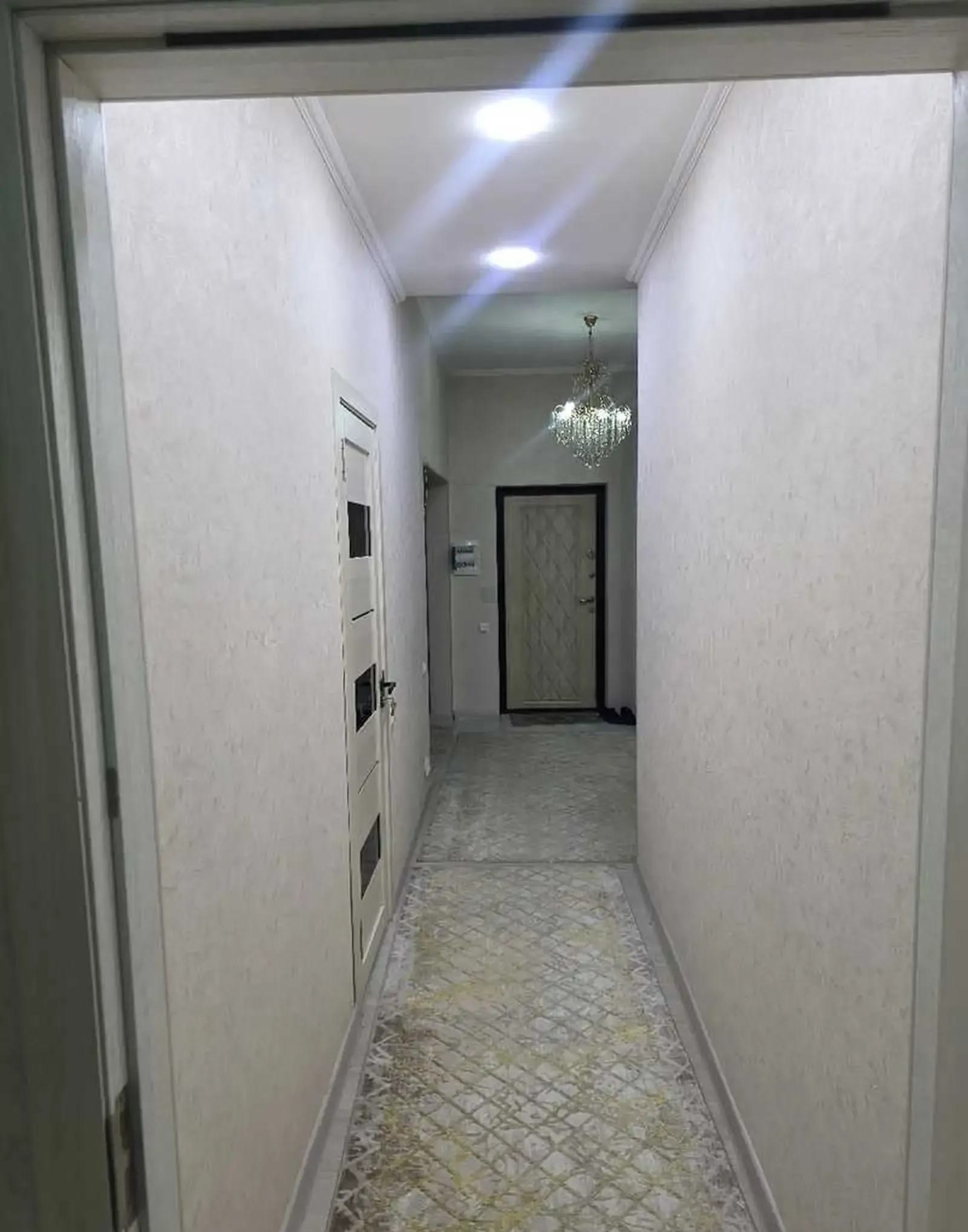 2-комн. квартира, 8 этаж, 62м², 92 мкр