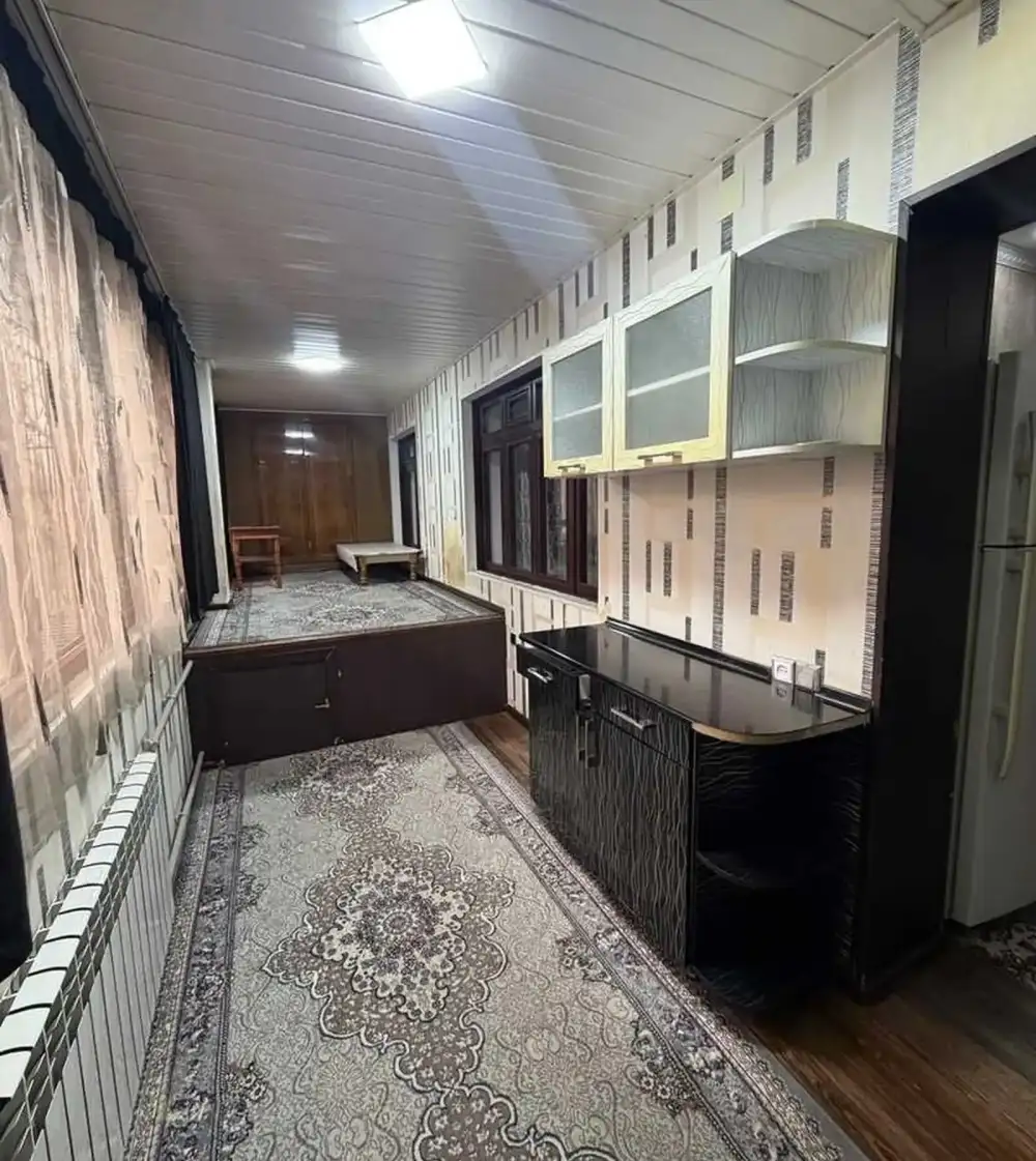 4-комн. квартира, 2 этаж, 95м², Сино