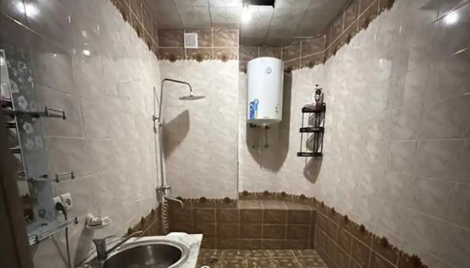 2-комн. квартира, 10 этаж, 78м², Шохмансур