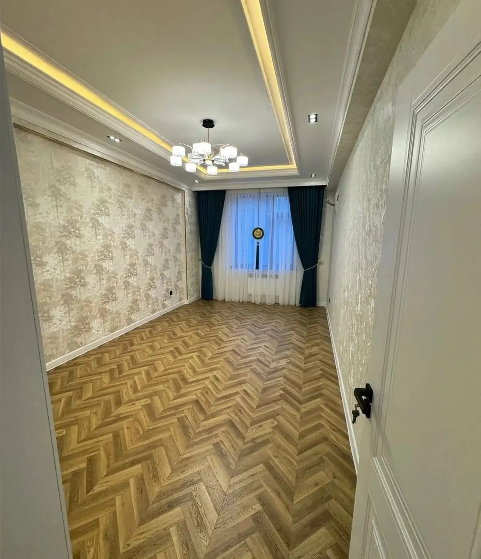 2-комн. квартира, 9 этаж, 58 м², 33мкр, 4рохаи Чалчам