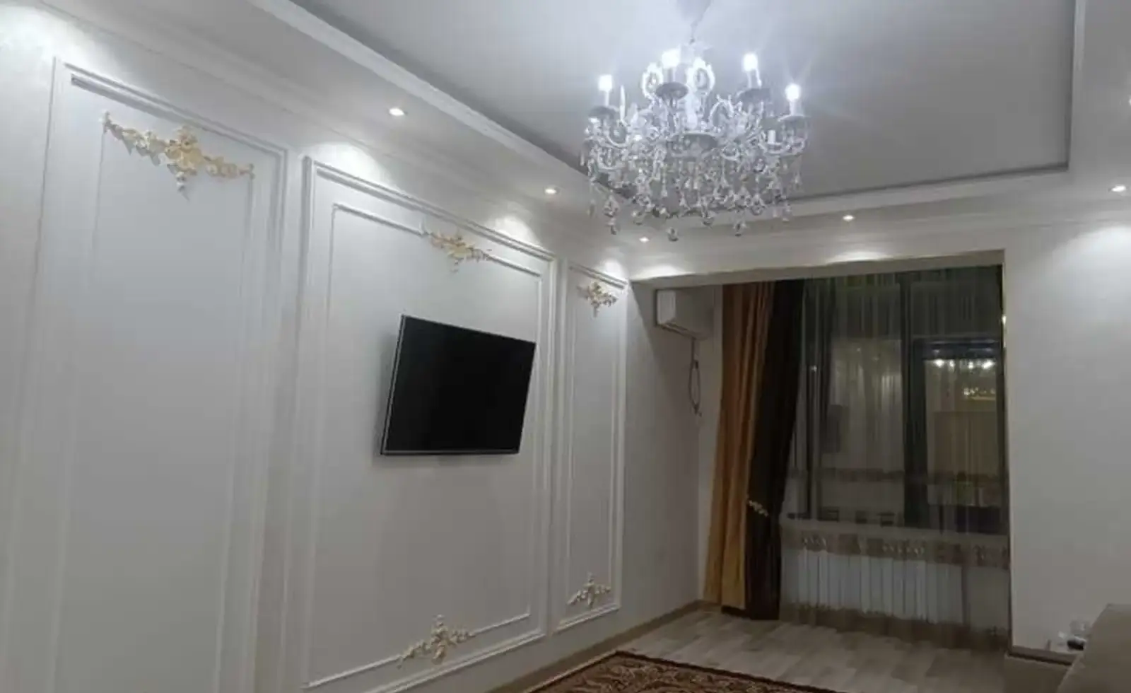 2-комн. квартира, 2 этаж, 72м², Исмоили Сомонӣ