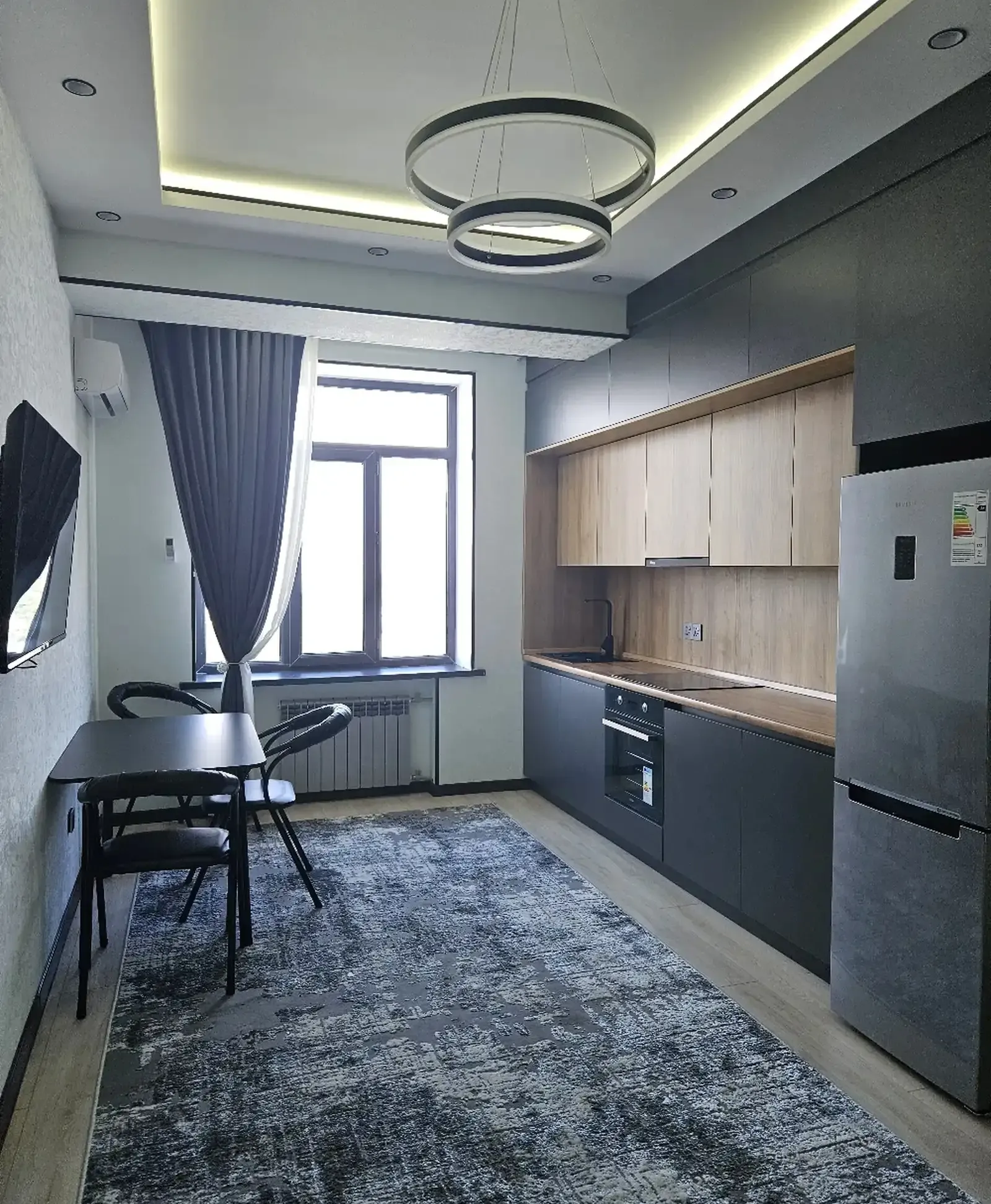 2-комн. квартира, 15 этаж, 60м², Профсоюз