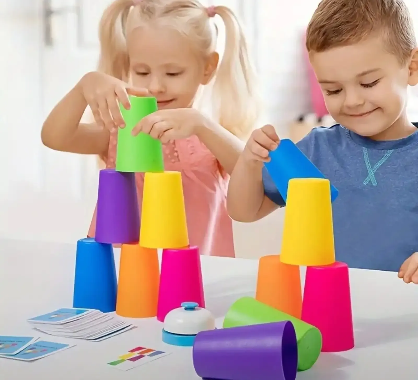 Настольная игра Quick Cups Juego de Copa rápida