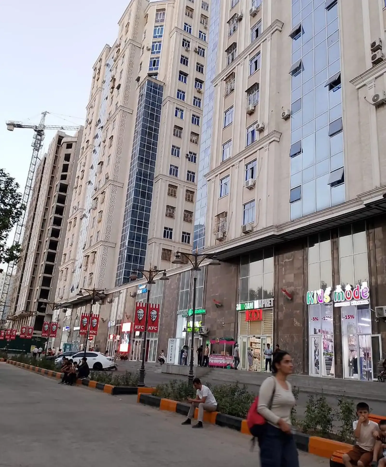 2-комн. квартира, 6 этаж, 60м², Молодежный театр