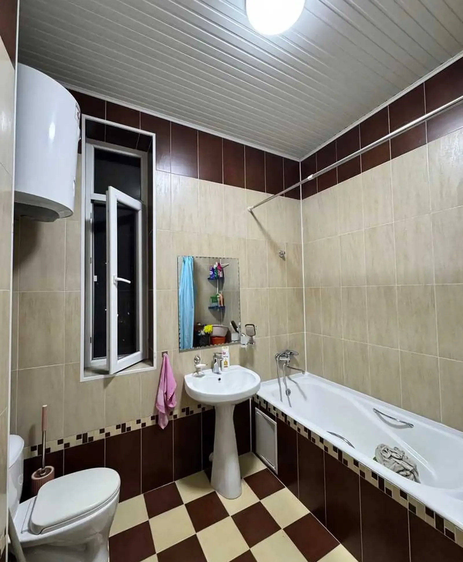 2-комн. квартира, 8 этаж, 106м², Шохмансур