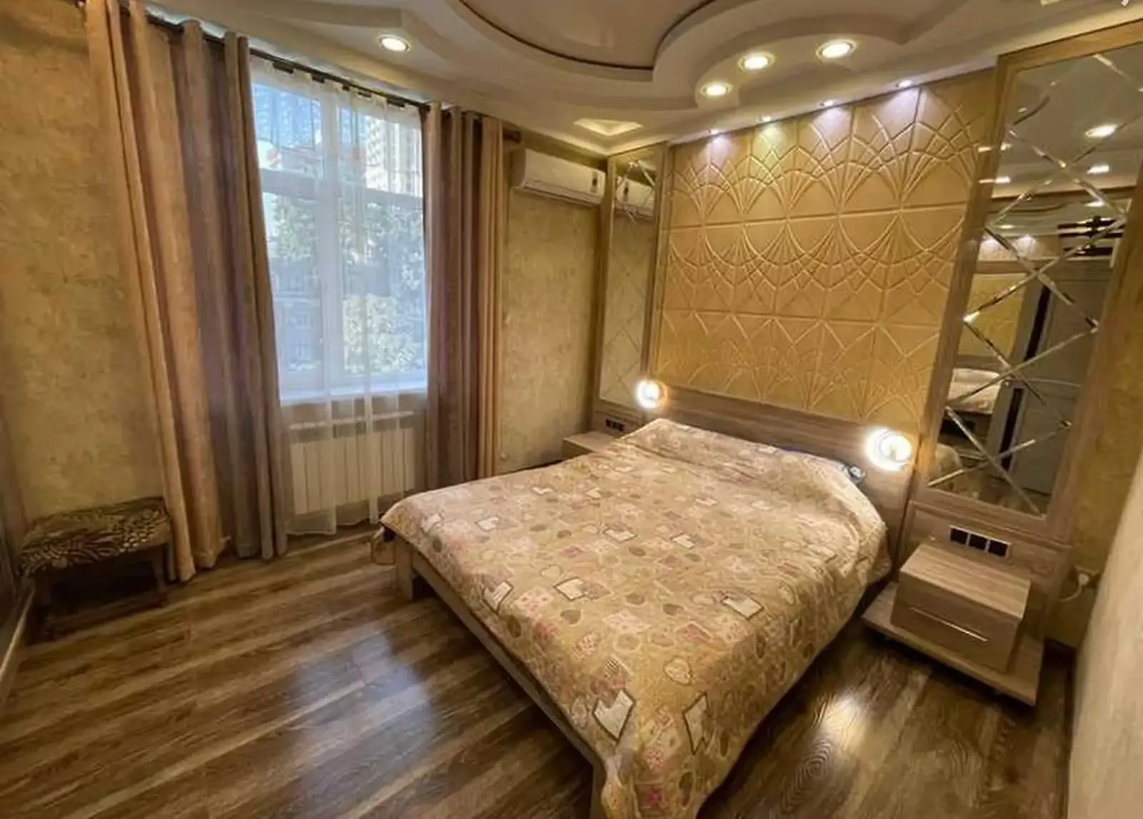 2-комн. квартира, 3 этаж, 70м², Бӯстон Сити