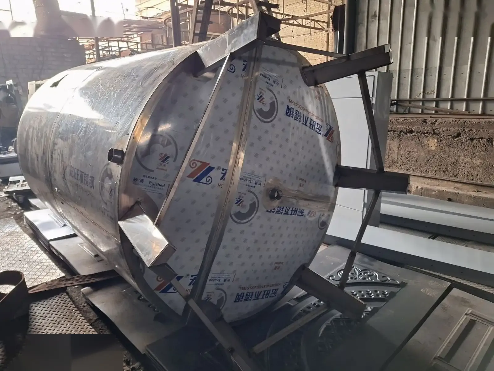 Бочка из нержавеющей стали 6500л.