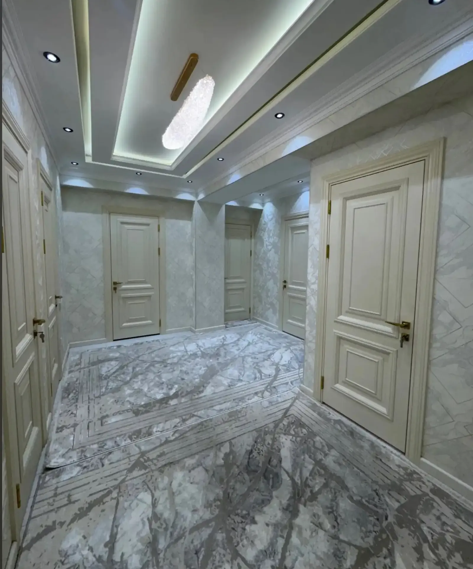 3-комн. квартира, 4 этаж, 128м², сино