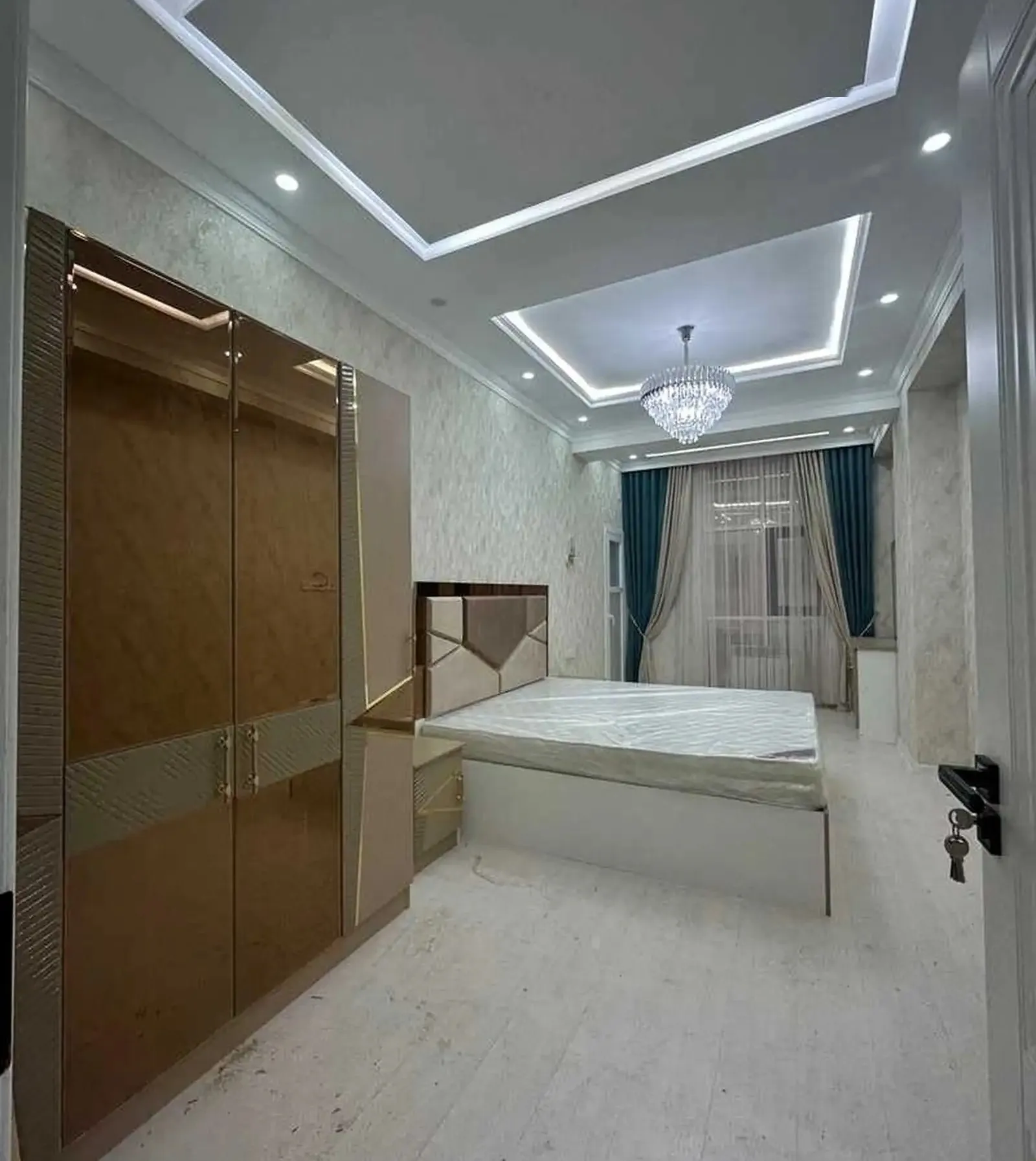 3-комн. квартира, 10 этаж, 100м², Шоҳмансур