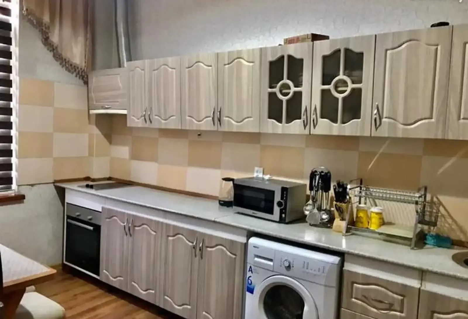 3-комн. квартира, 3 этаж, 135м², Сино
