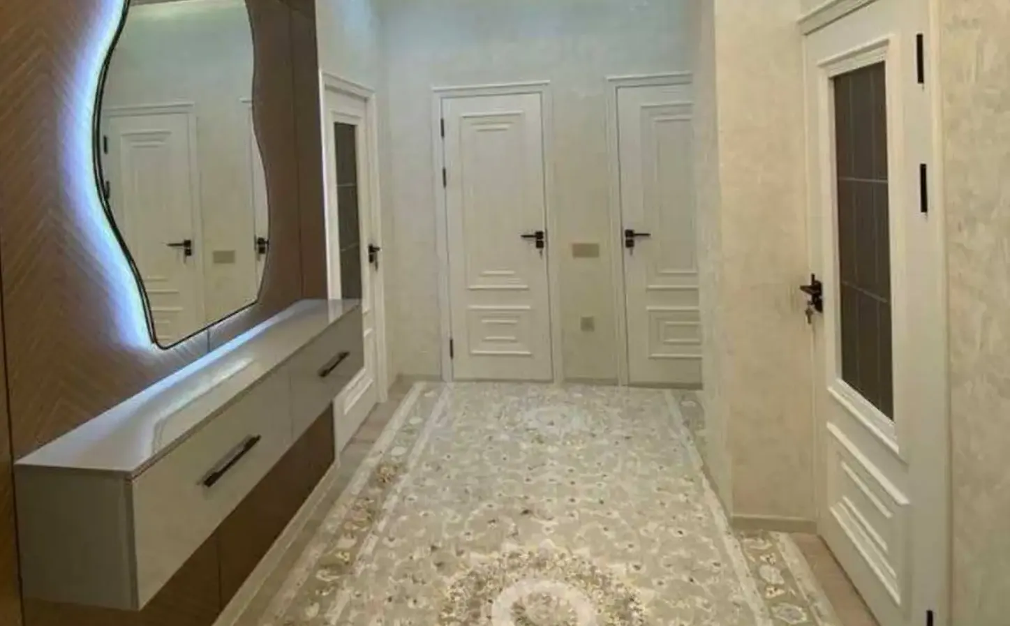 2-комн. квартира, 11 этаж, 72 м², шохмансур 4 дома