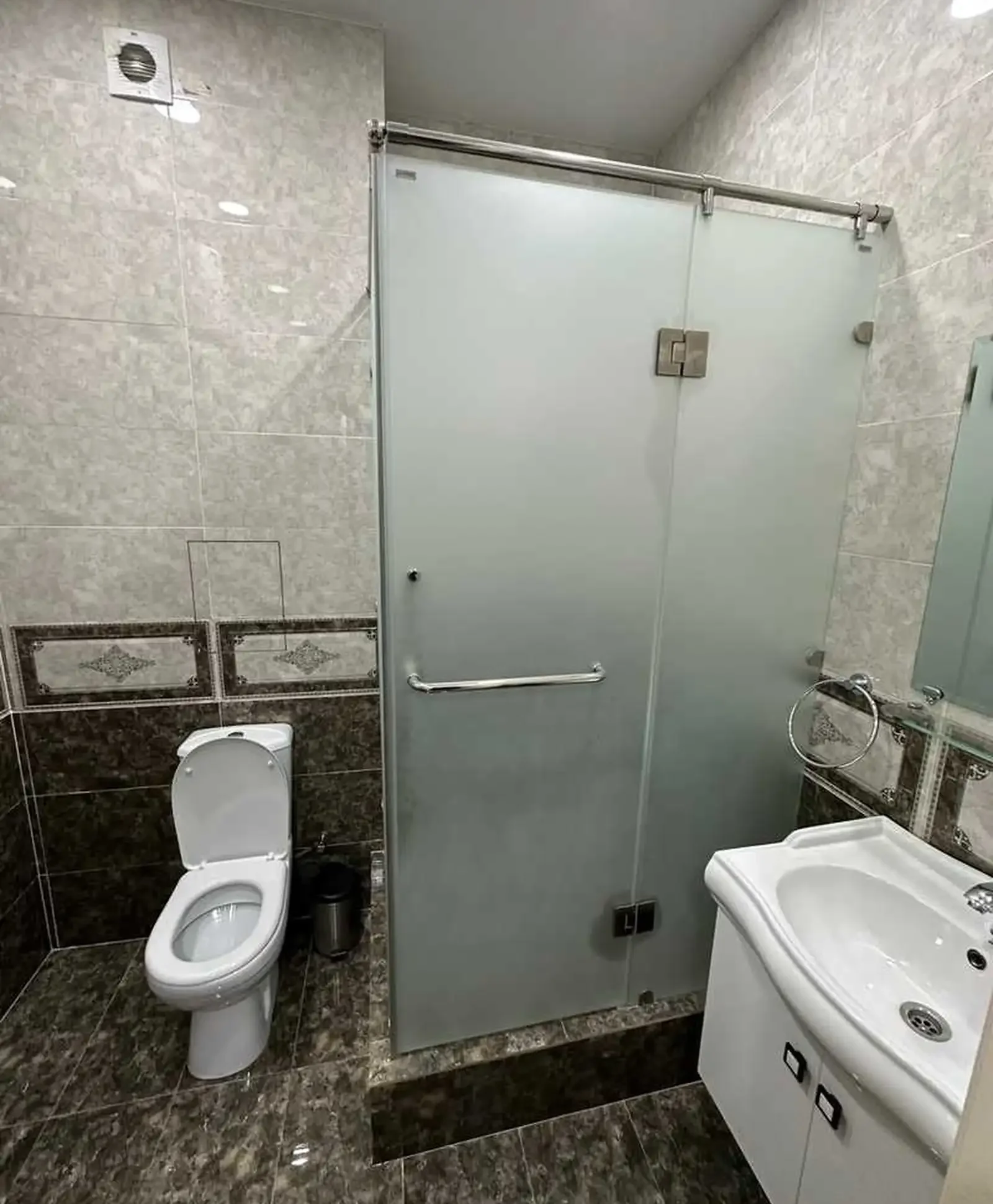 3-комн. квартира, 4 этаж, 130м², И.Сомони Дом печать